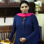 “कवि और कविता” श्रृंखला में डॉ. प्रेरणा उबाळे की एक कविता ‘इमारतें बन जाती हैं, घर नहीं बनते’ …